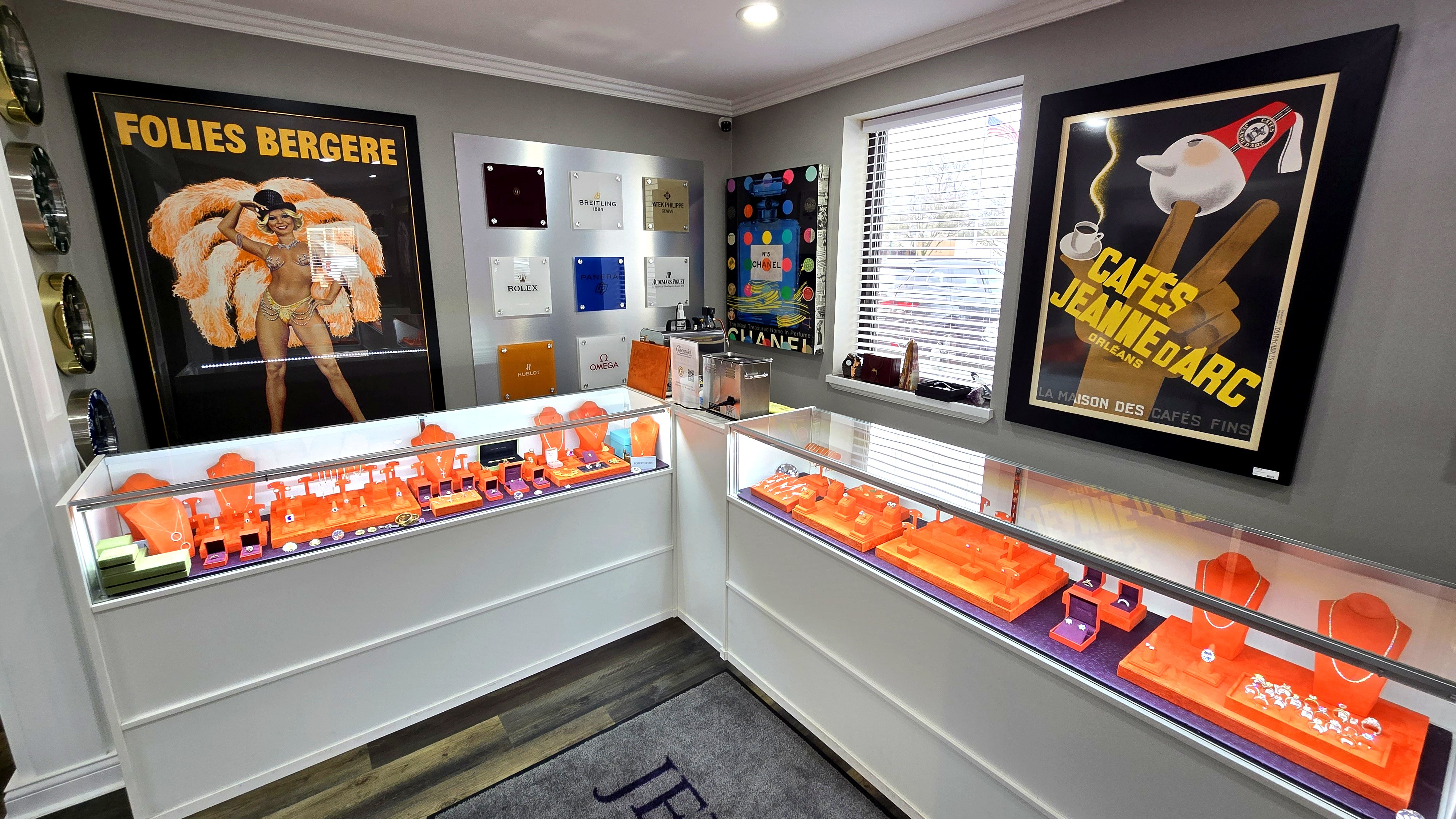 Inside Rochester Jewelry and Coin
